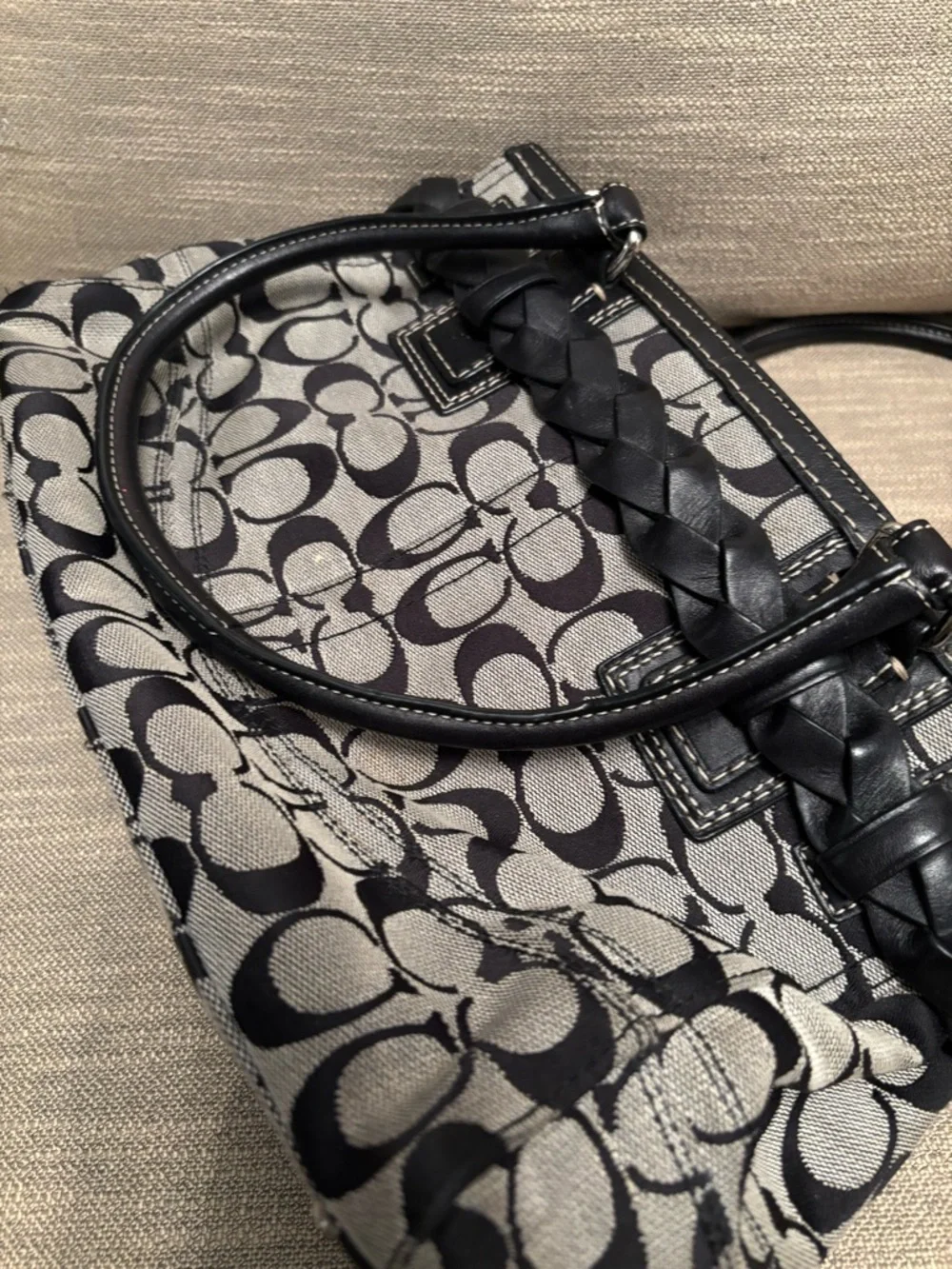 Coach details style